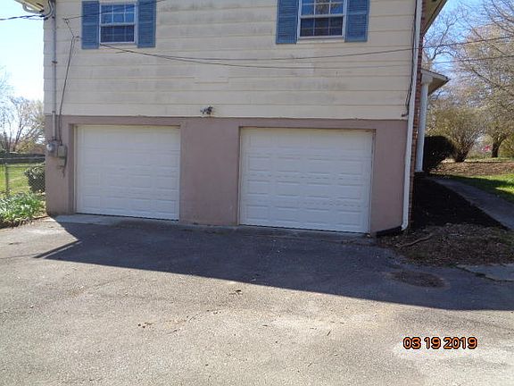 3rd image of 7908 Wheatland Dr