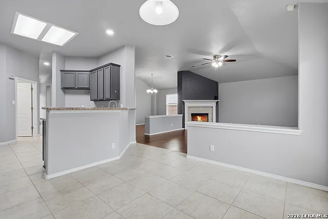 21207 Encino Ash — Photo 12