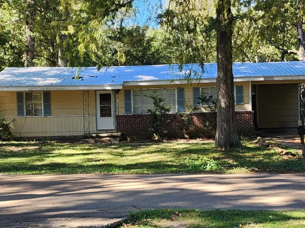 3327 Rickay Dr, Jackson, MS 39212