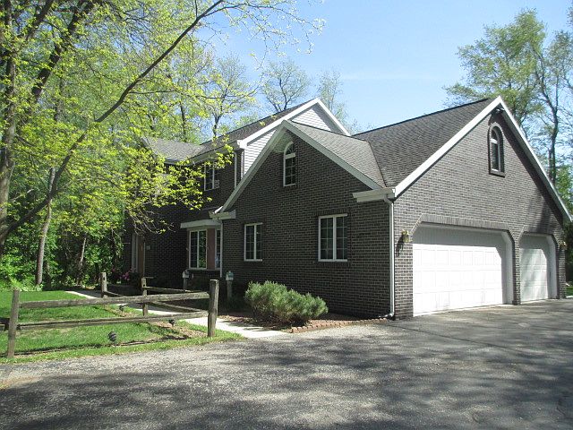 1st image of 3000 Beacon Ct
