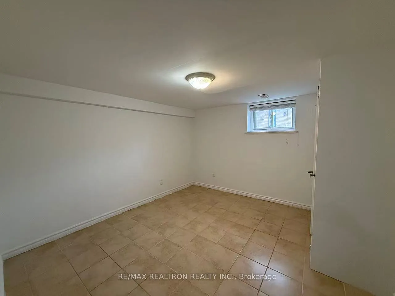 2 bed, $1,700 — Photo 2