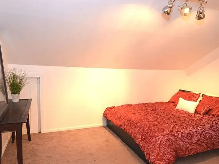 4322 Bloomington Ave — Photo 15