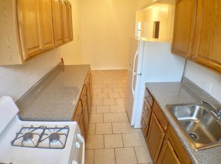 2463 27th St APT 1, Astoria, NY 11102