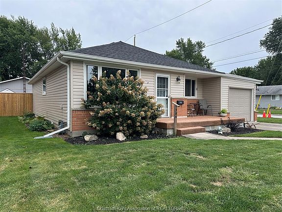 2nd image of 386 Catherine St