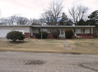 104 S Howard, Howard, KS 67349