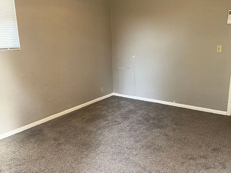 311 1/2 E Oklahoma Ave — Photo 14