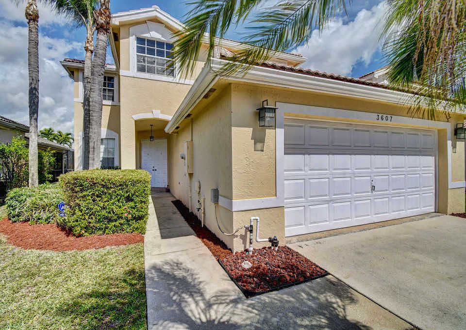 1st image of 3607 Stratton Ln