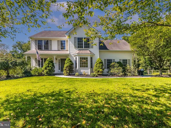 193 Horseshoe Ln, East Fallowfield, PA 19320
