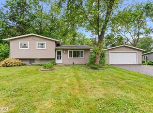 5232 Maple Ave, Swartz Creek, MI 48473