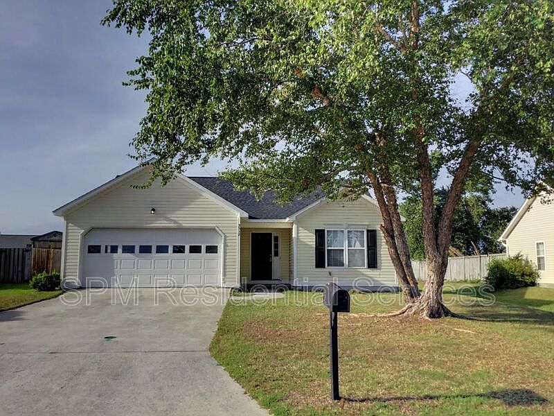 1st image of 2517 Ashby Dr