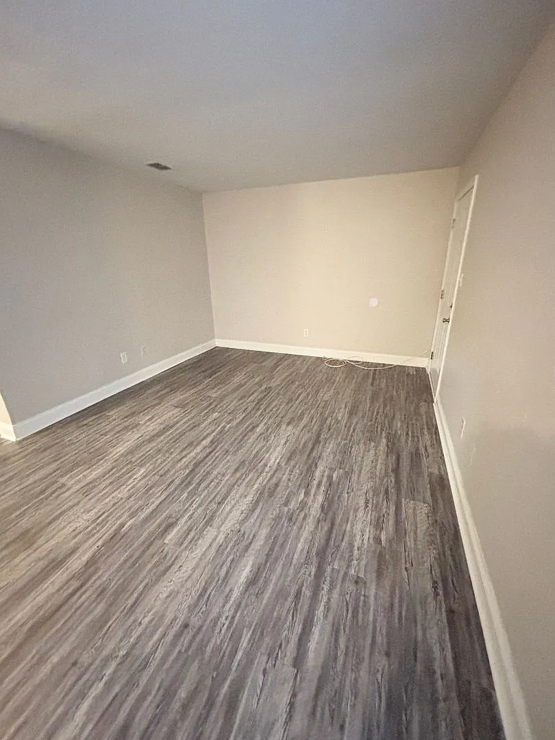 1323 Volusia Street — Photo 3