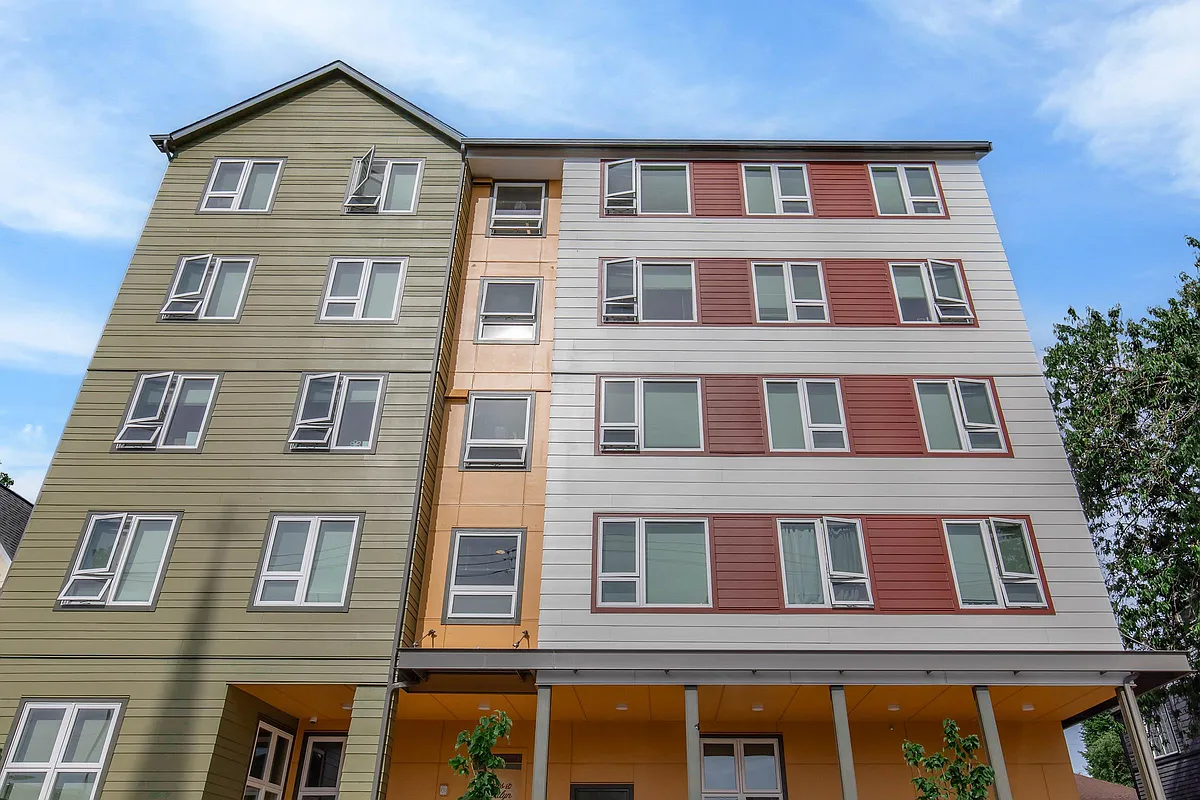 Building Photo - Shiloh Apartments