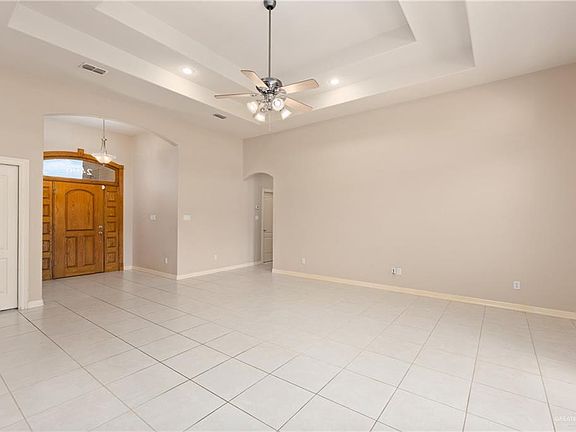 5th image of 2406 Norma Dr