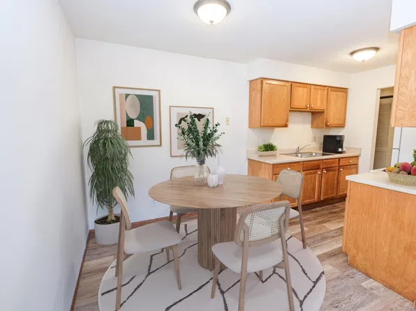 Mansard Apartments, 2930 33rd Ave S APT 208, Minneapolis, MN 55406
