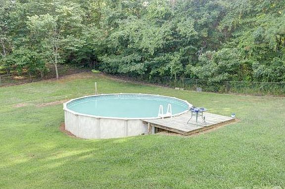 2nd image of 313 Durham Way