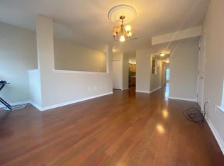 104 Front St #2, Elizabethport, NJ 07206