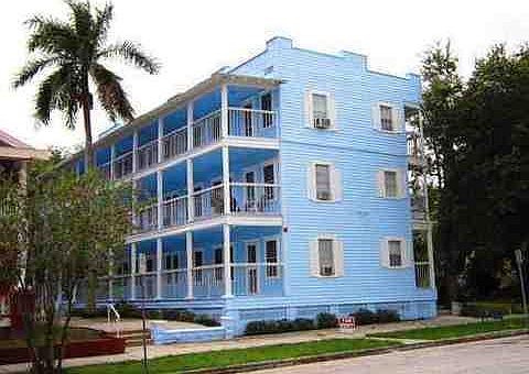 2nd image of 644 3rd Ave S APT C3