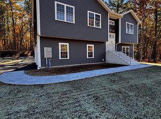 69 Red Bridge Rd, North Grosvenordale, CT 06255