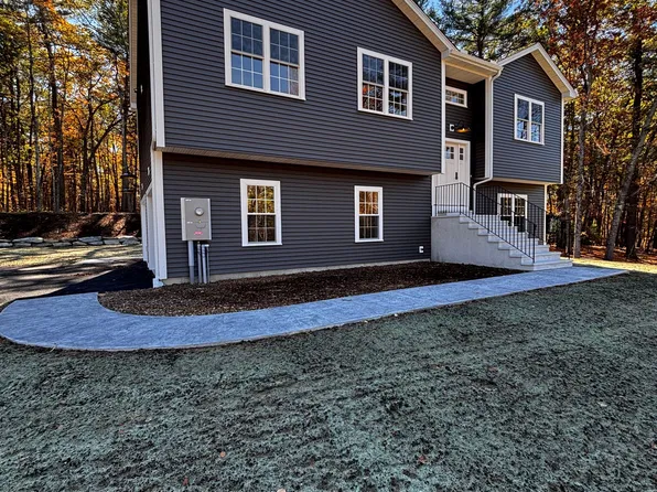 69 Red Bridge Rd, North Grosvenordale, CT 06255