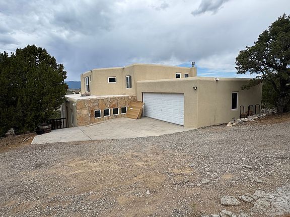 2nd image of 10 Alta Ct