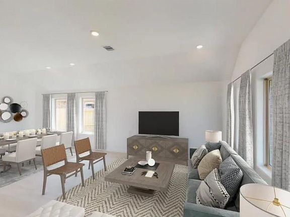 3rd image of 2812 Ravine Bluffs Ct