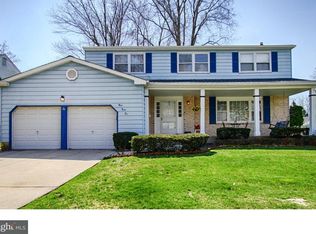 346 Saint Clair Ct, Mount Laurel, NJ 08054