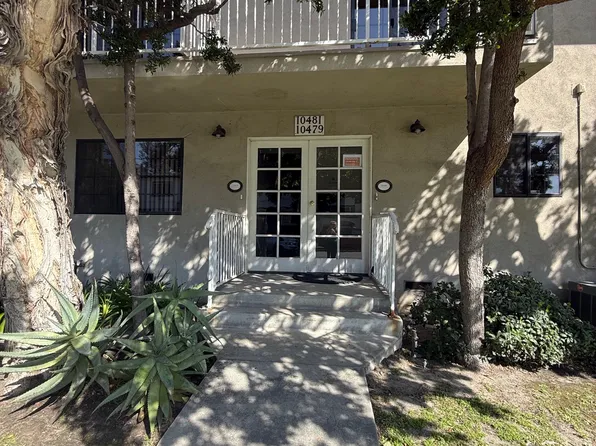 10481 Riverside Dr #10481, Toluca Lake, CA 91602