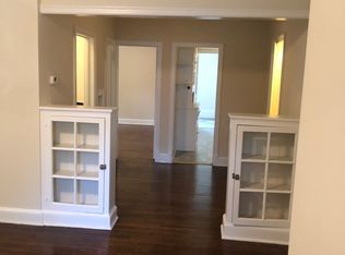 2300 40th St NW APT 1, Washington, DC 20007