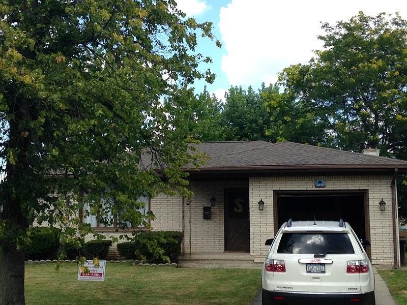 1st image of 92 Oakwood Dr