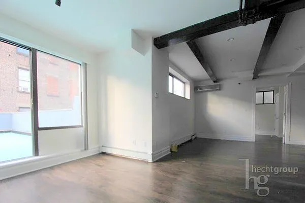 Rented by Hecht Group | media 23