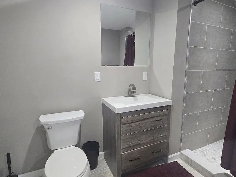 402 Gloucester Ave — Photo 17