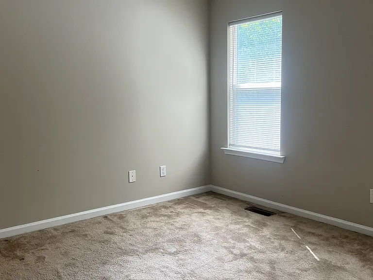 402 Blue Ridge Villa Dr #402 — Photo 10