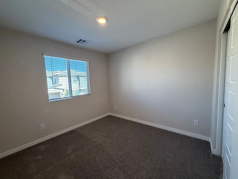 6276 Foxes Dale St — Photo 16