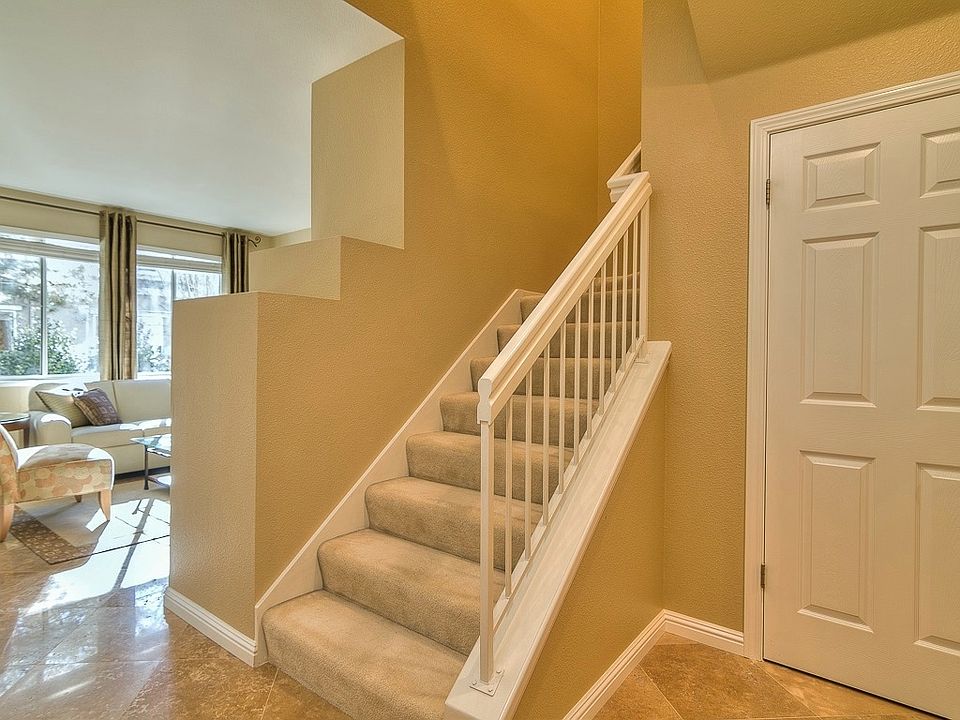 1st image of 3861 Jasmine Cir