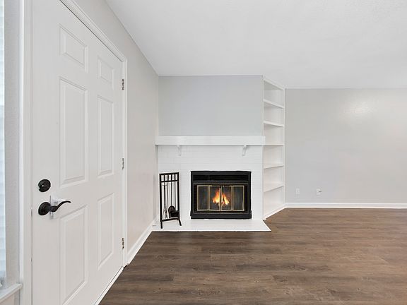 5th image of 2680 E Otero Pl Unit 4