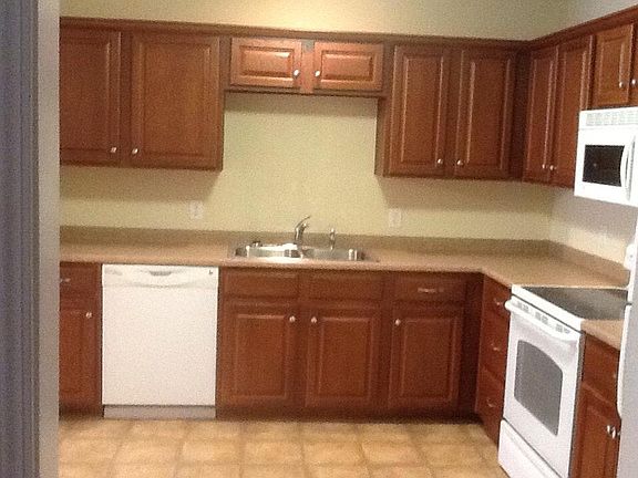 2nd image of 2204 Tristan Amber Ct #A-b