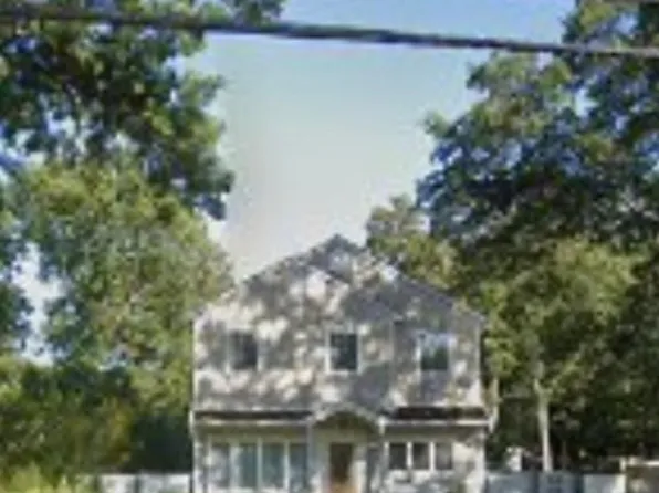 1069 Reilly Street, Bay Shore, NY 11706