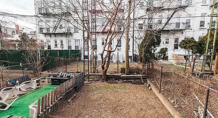 Rented by Compass | media 10