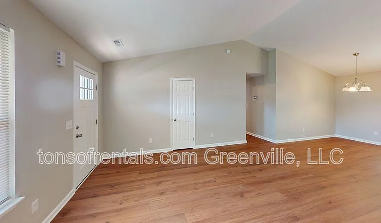 535 Pleasant Breezes Way — Photo 3