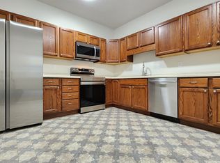 224 1st Ave SW APT 14, Rochester, MN 55902