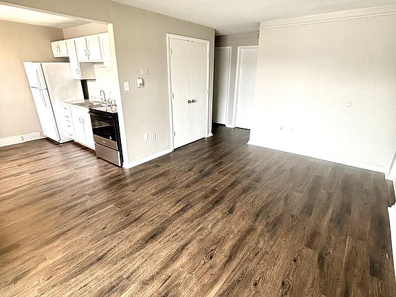 3rd image of 306 Harvey Ave APT 3