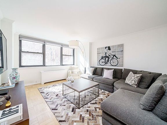 2nd image of 420 E 51st St APT 6C