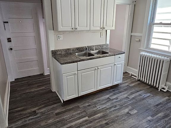 3rd image of 335 2nd Ave #2