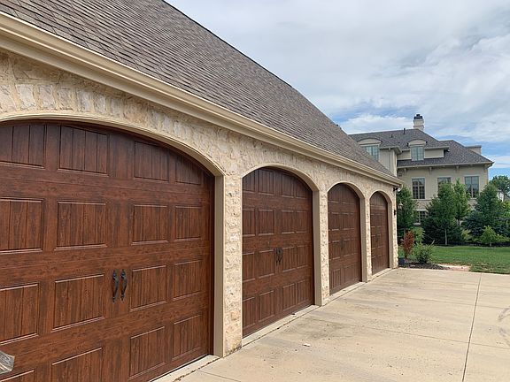 5th image of 4522 Denos Ct