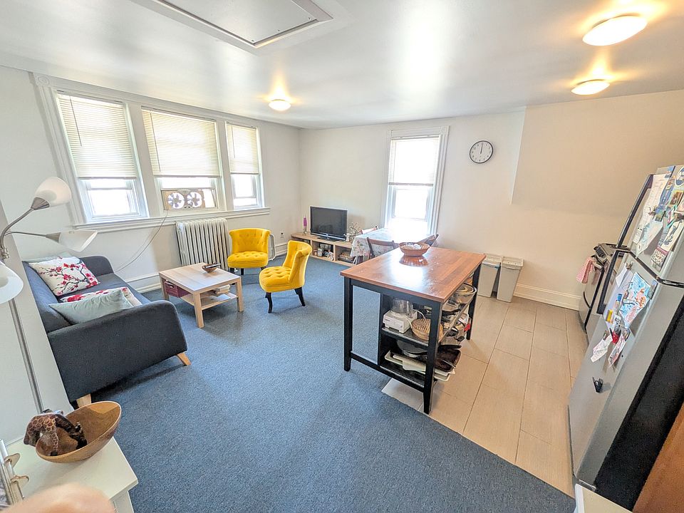 1st image of 401 S 51st St Floor 3