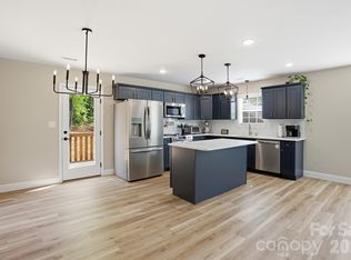 5961 Charlie Little Rd, Granite Falls, NC 28630