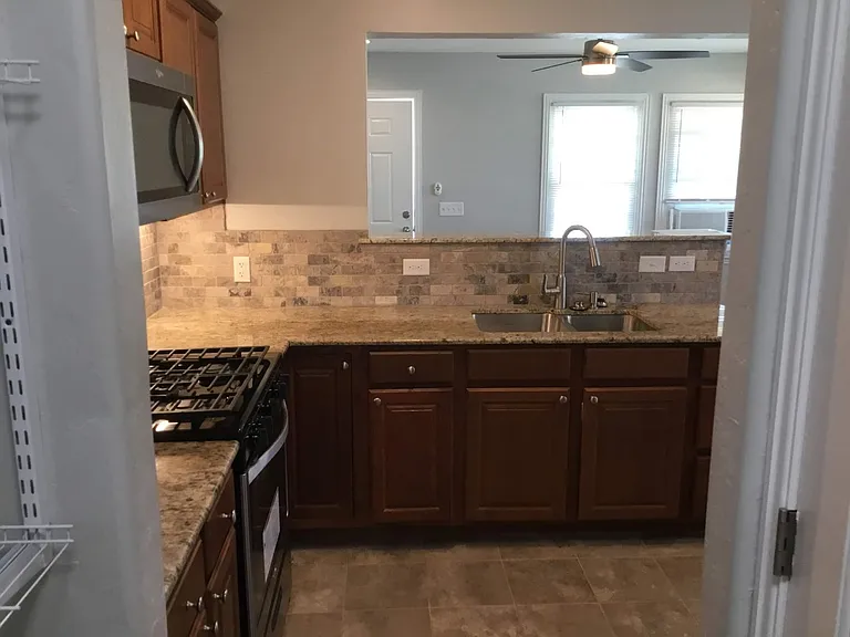 305 Babb Dr — Photo 10