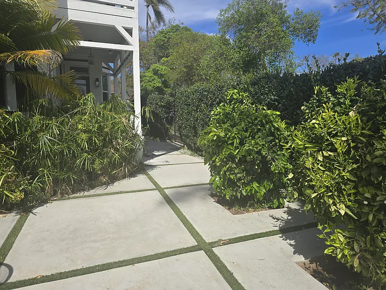 2492 B St #2B — Photo 42
