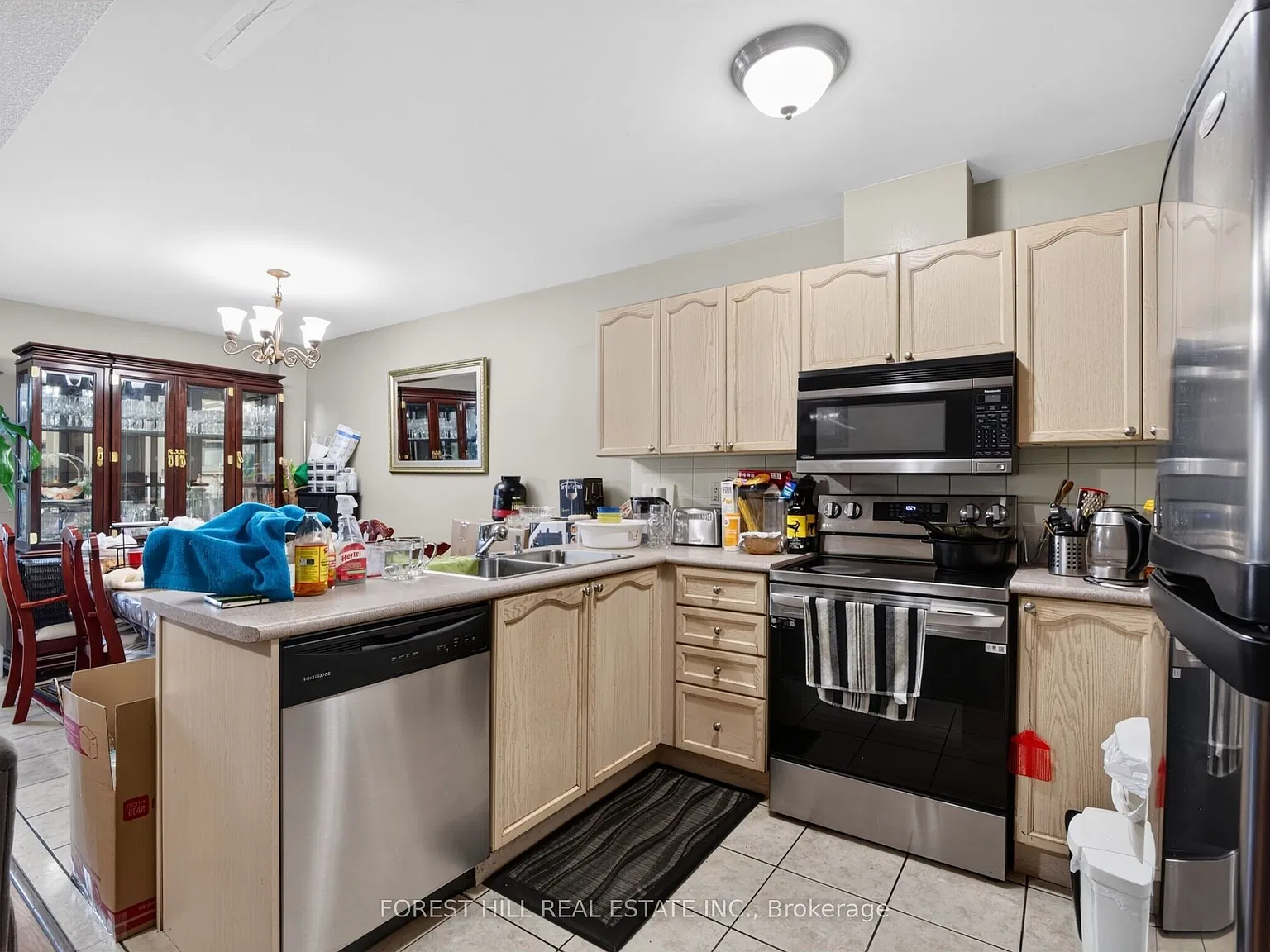3 bed, $3,200 — Photo 4