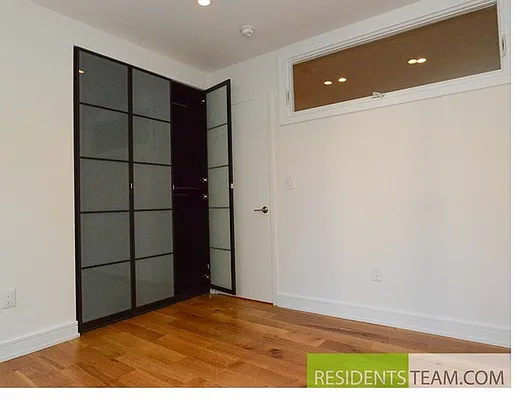 Rented by Residents Team | media 54